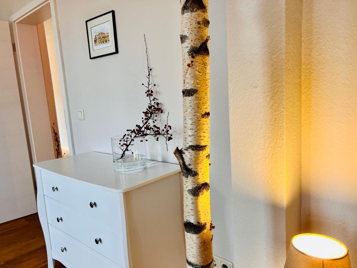 Kuschelige Helle Ferienwohnung Gotha Bagian luar foto